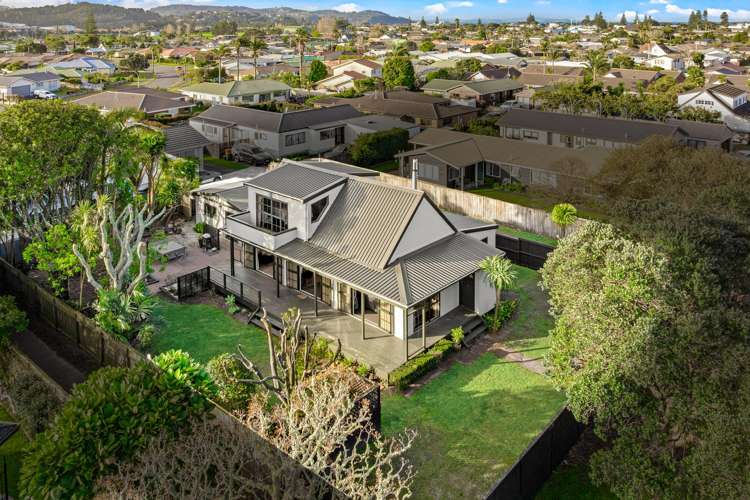 19 Crampton Court Orewa_10