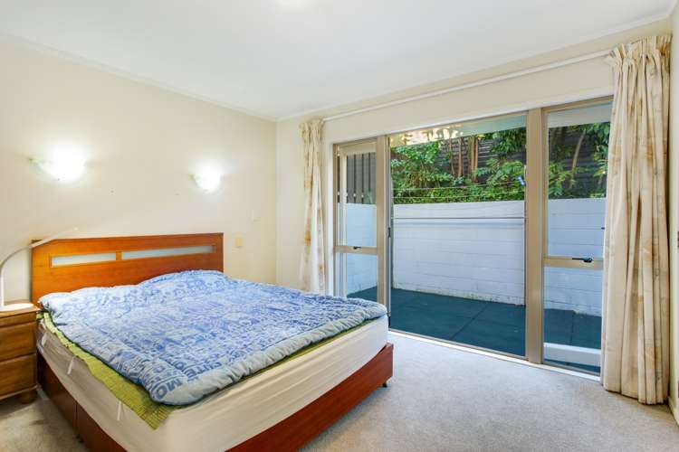 2/23 Commodore Parry Road Castor Bay_13