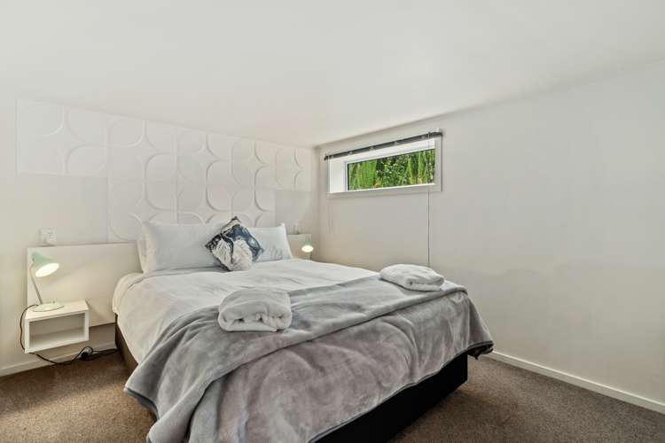 88 Thompson Street Queenstown_12