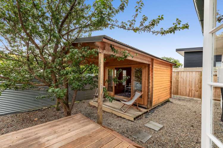 1d Hendon Place West End_3