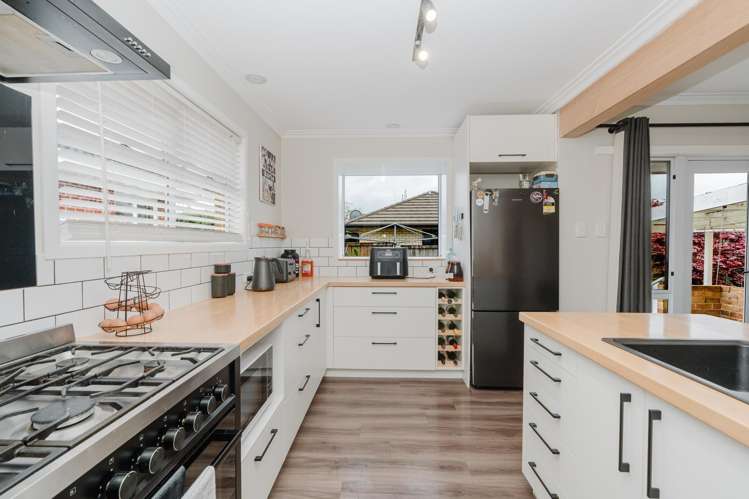17 Morrinsville Road Hillcrest_11