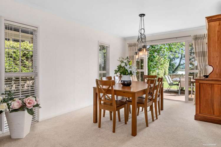 7 Brechin Place Wattle Downs_5