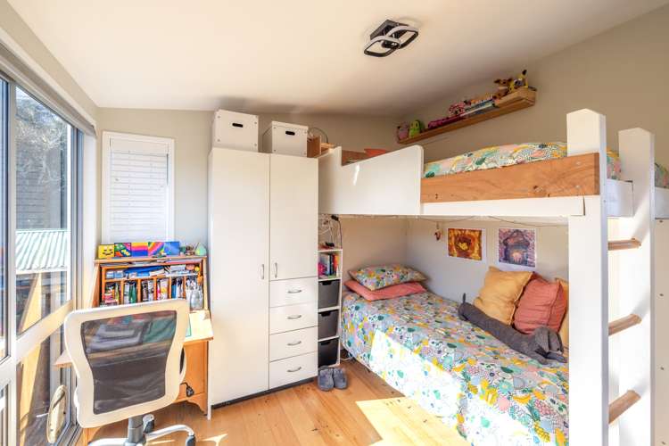 3 George Street Surfdale_24