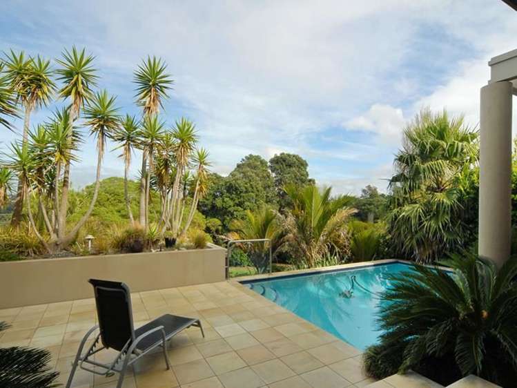 118 Paritai Drive Orakei_13