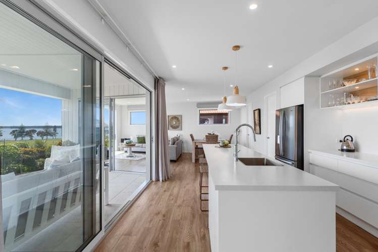 131 Waratah Street Matua_11