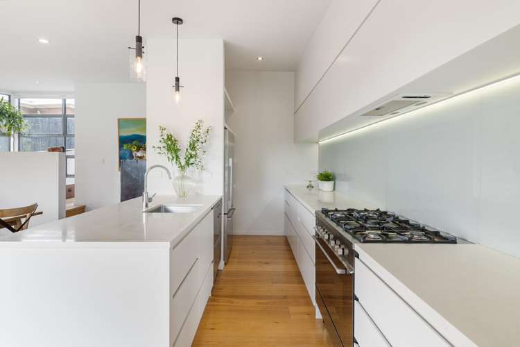 27a Ripon Crescent Meadowbank_5