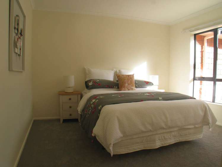 15 Carol Lee Place Albany Heights_7