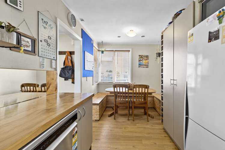 12 Collins Crescent Feilding_5