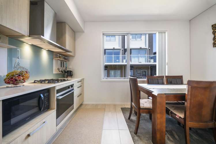 26 Ceramic Lane New Lynn_5