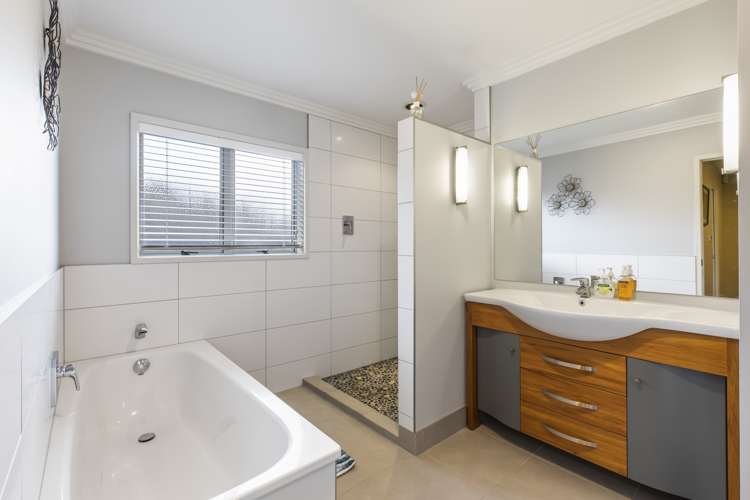 7 Holyoake Terrace Omokoroa_16