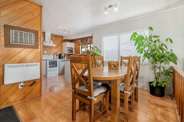 19 Aspen Place Owhata_5