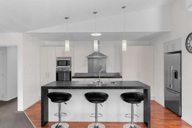 377 One Tree Point Road One Tree Point_5