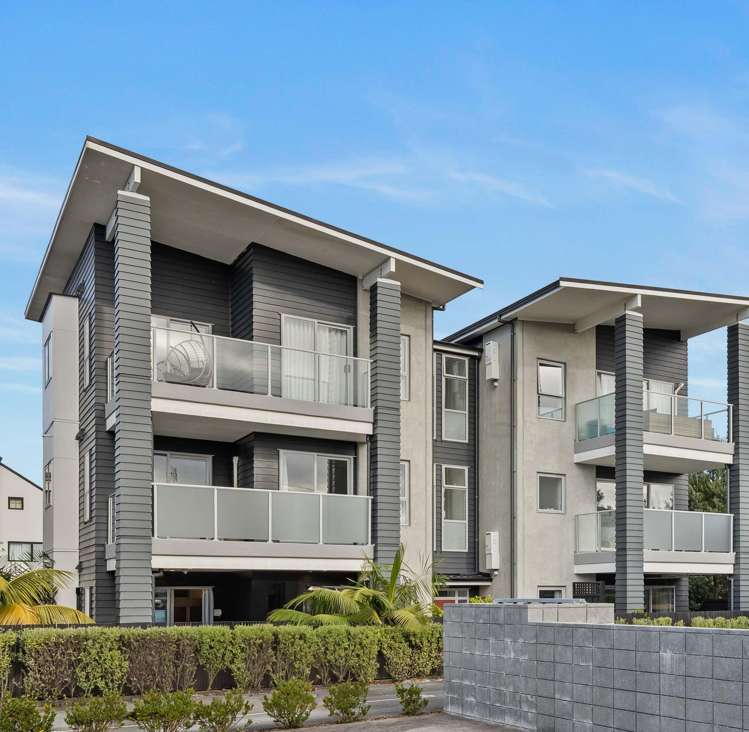 2/110 Hobsonville Point Road Hobsonville Point_18