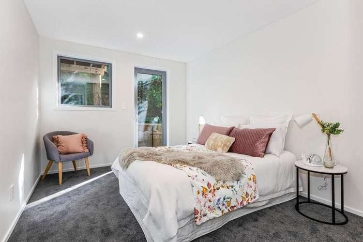 2/10A Rewa Terrace Tawa_11