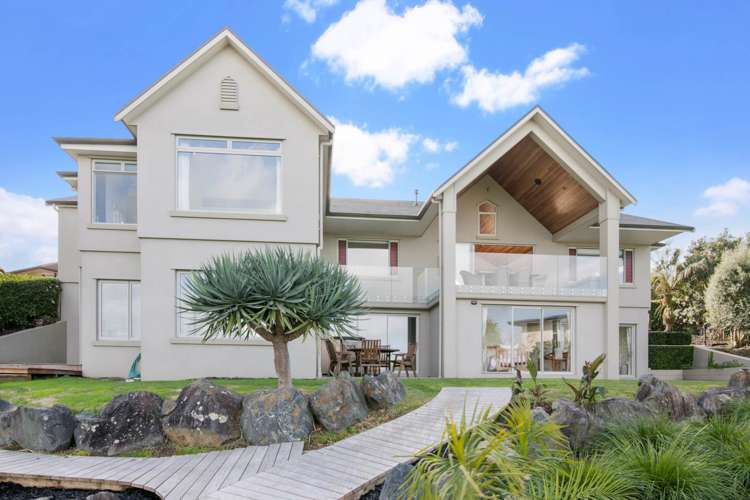 64 Beauvoir Avenue Matakatia_32