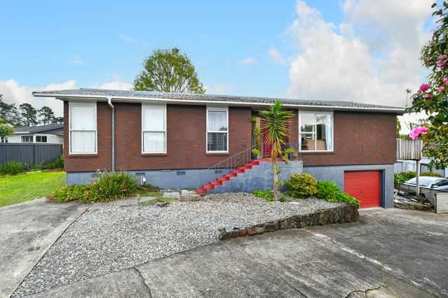 1/15 Lynley Place Pakuranga Heights_1