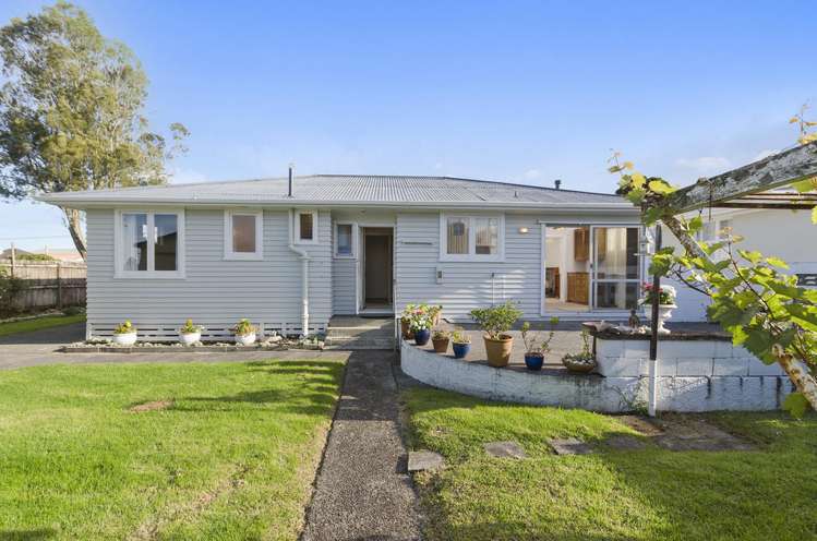 97 Taikata Road Te Atatu Peninsula_11