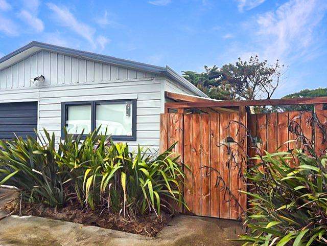 ONE BEDROOM GEM AT THE BEACH