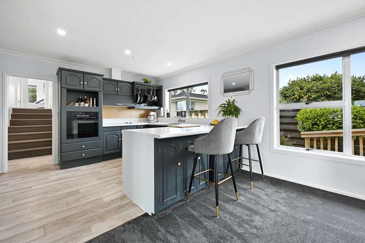 12 Resthill Crescent Glenview_4