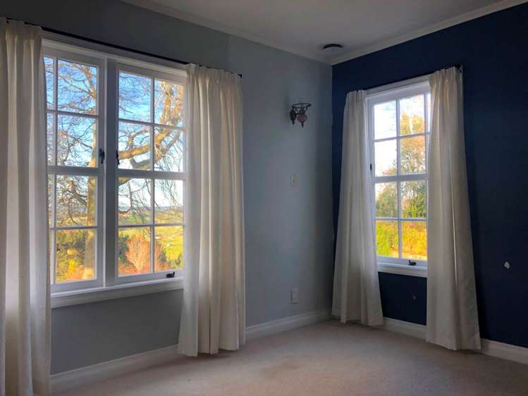 242 Redoubt Road Totara Park_13