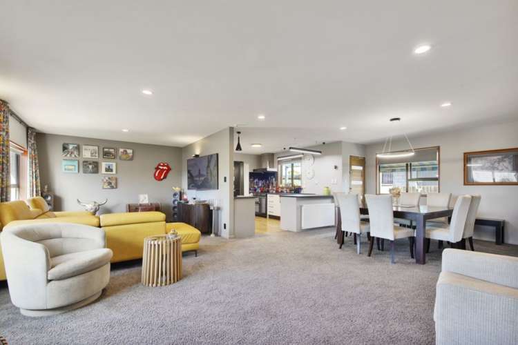 1 Wakelin Place Redwood_11