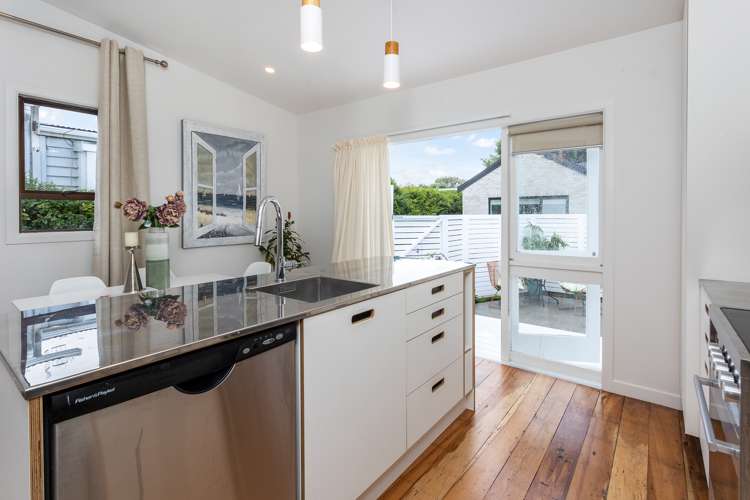 47 Calgary Street Mount Eden_3