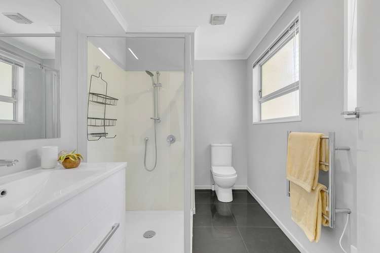 3 Brora Crescent Papakowhai_13