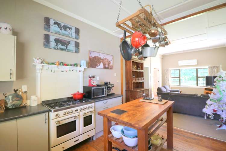 1059c Winton Lorneville Highway Winton Surrounds_6