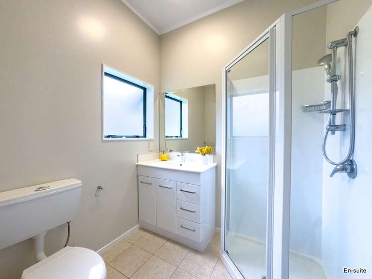 27 Carling Avenue Massey_11