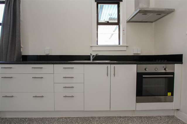 18 Normandy Avenue 1107_2