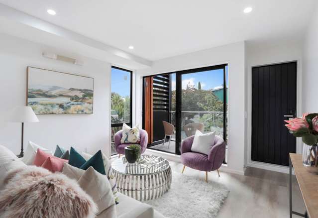 1/20 Fairview Road Mt Eden_1