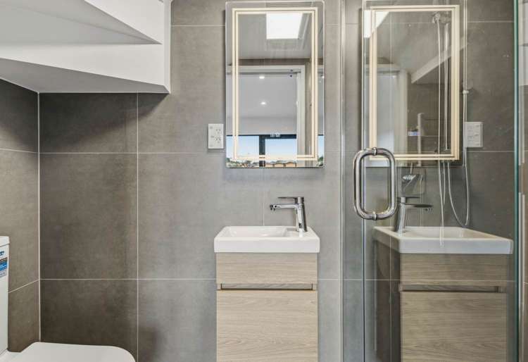 24 Vista Estate Boulevard Flat Bush_9