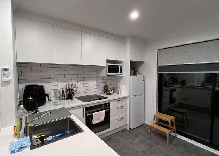 2/78 Swaffield Road Papatoetoe_3