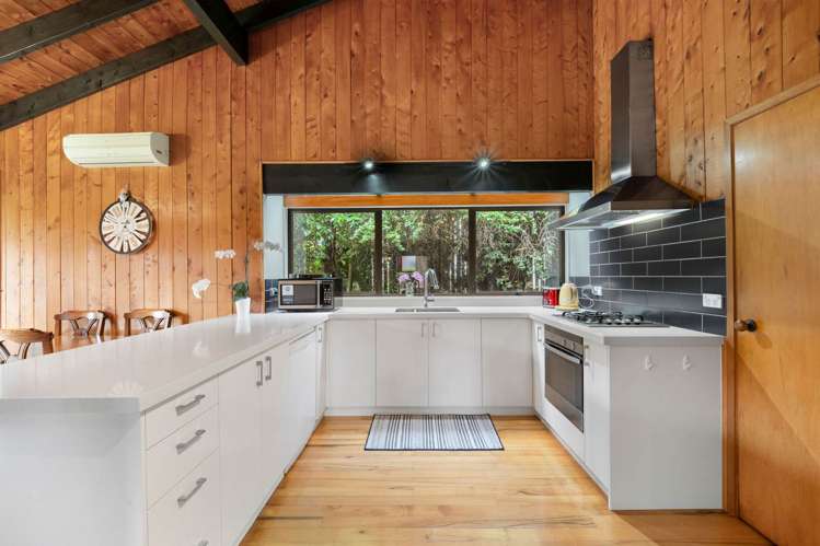 201 Glamorgan Drive Torbay_12