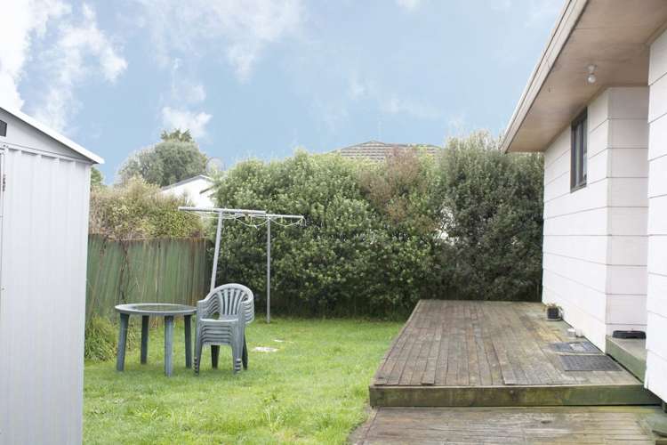 18 Lloyd Drive Nawton_11