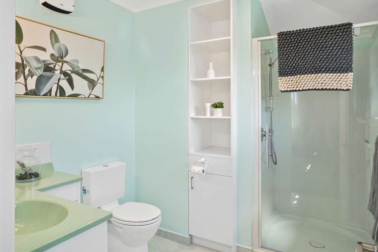 4 Cambria Gardens The Wood_19