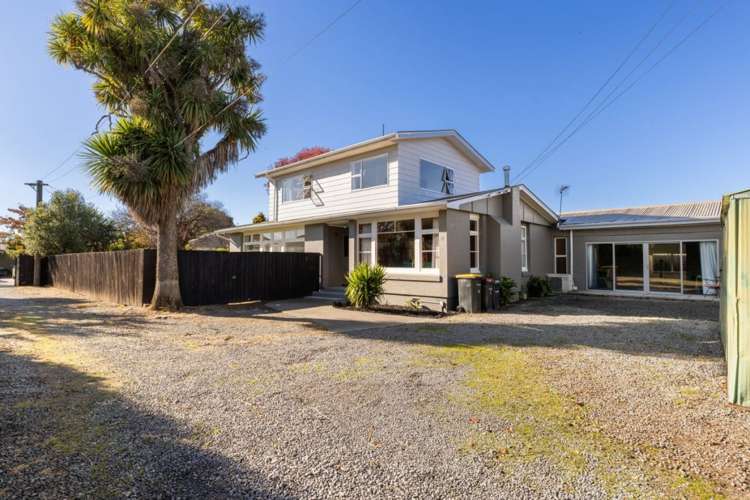 18 Croziers Road_0