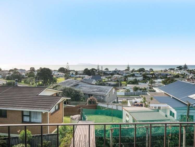 13 Jenkinson Street Waihi Beach_10