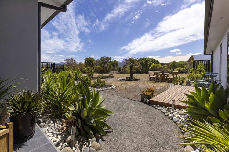 61 Edgewater Place Rarangi_26