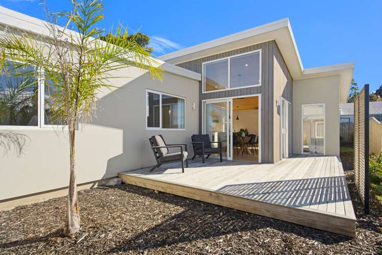 71 Les Wakefield Road_4