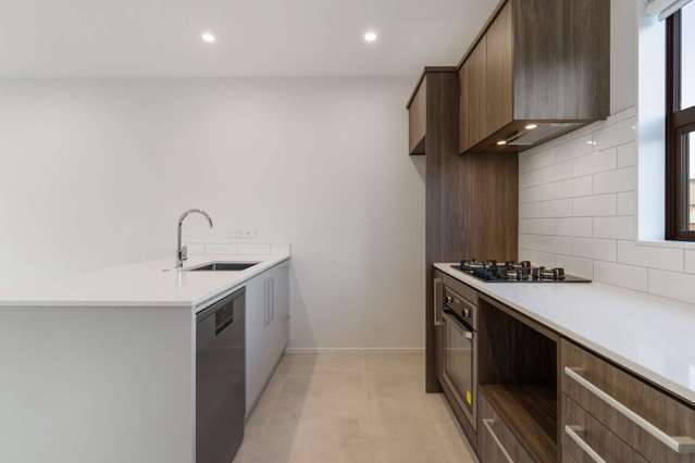 46 Brookview Drive Flat Bush_1