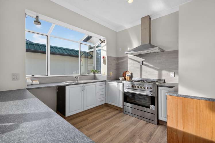 80 Bell Road Waiwhetu_13