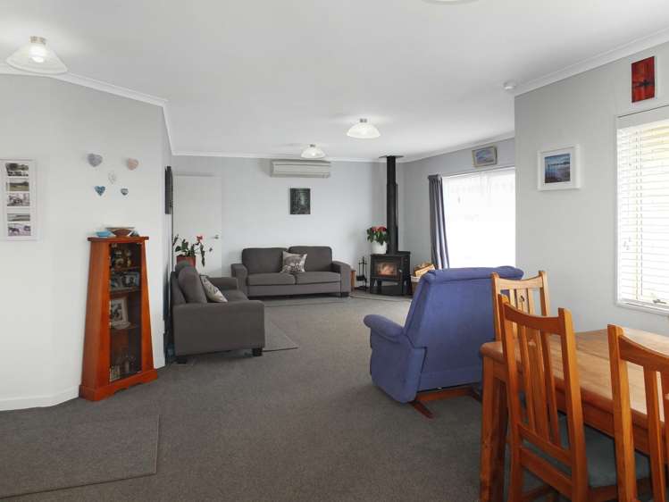 62 Andrews Street Foxton Beach_9