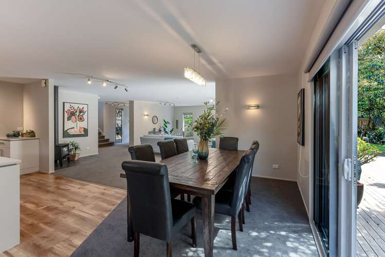 34 Menin Road Raumati South_7