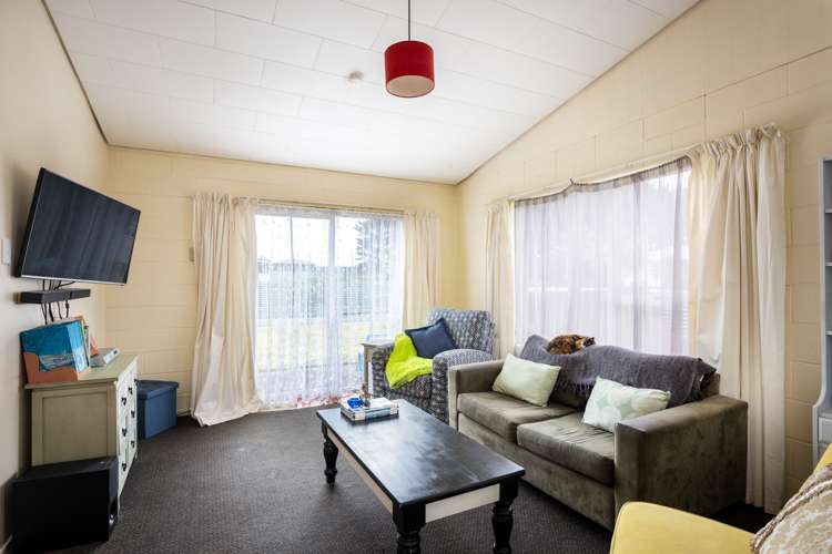 89c Leslie Street Waitara_6