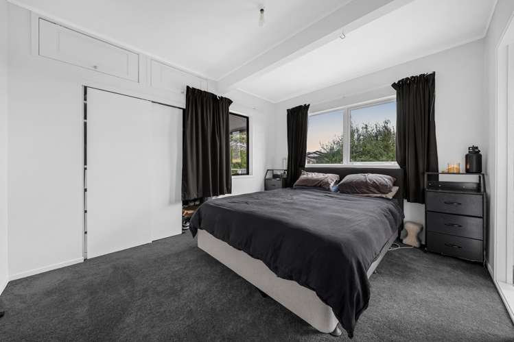 16 Malvina Place Bucklands Beach_17