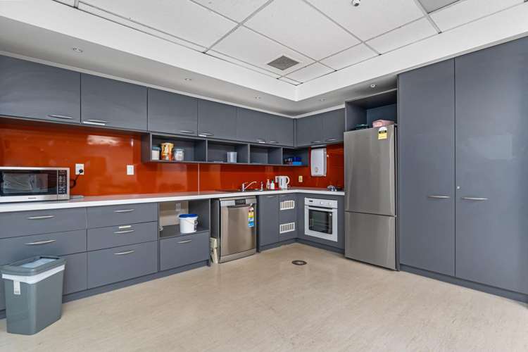 660 Victoria Street Central Hamilton Central_9