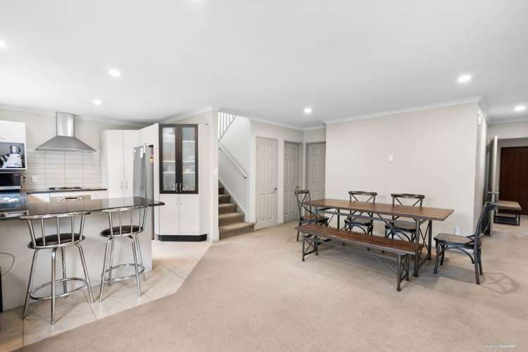 48 Mandival Avenue Flat Bush_8
