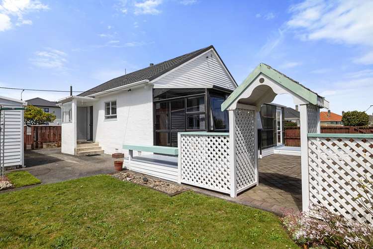 63 Wrantage Street Westown_13
