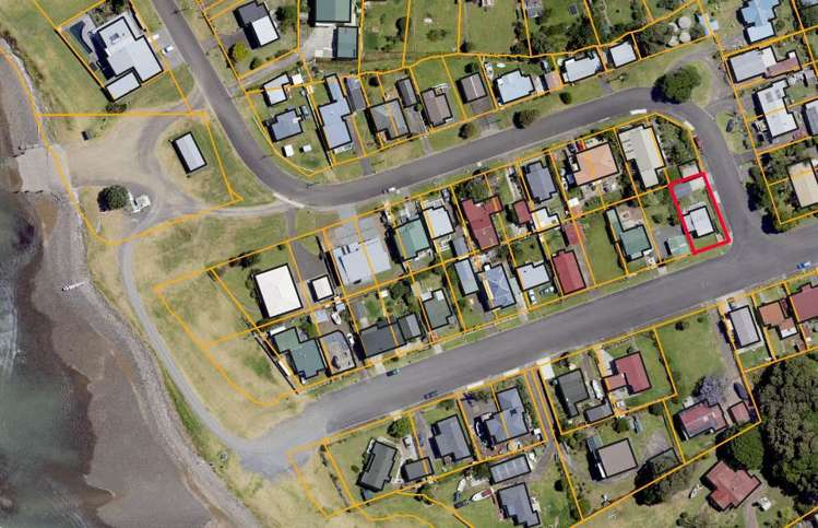 6 Aputa Avenue Te Puru_14